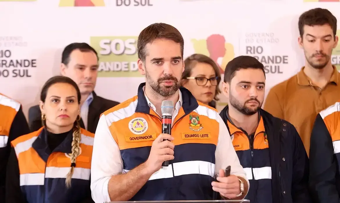 Imagem de compartilhamento para o artigo Doações por pix somam R$ 95 milhões e RS vai repassar parte à famílias da MS Todo dia