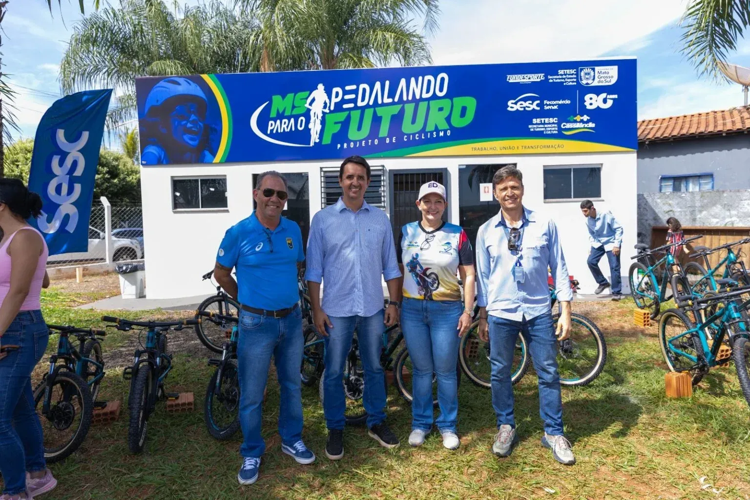 Imagem de compartilhamento para o artigo Cassilândia inaugura nova pista de ciclismo e recebe bicicletas do programa “MS Pedalando para o Futuro” da MS Todo dia