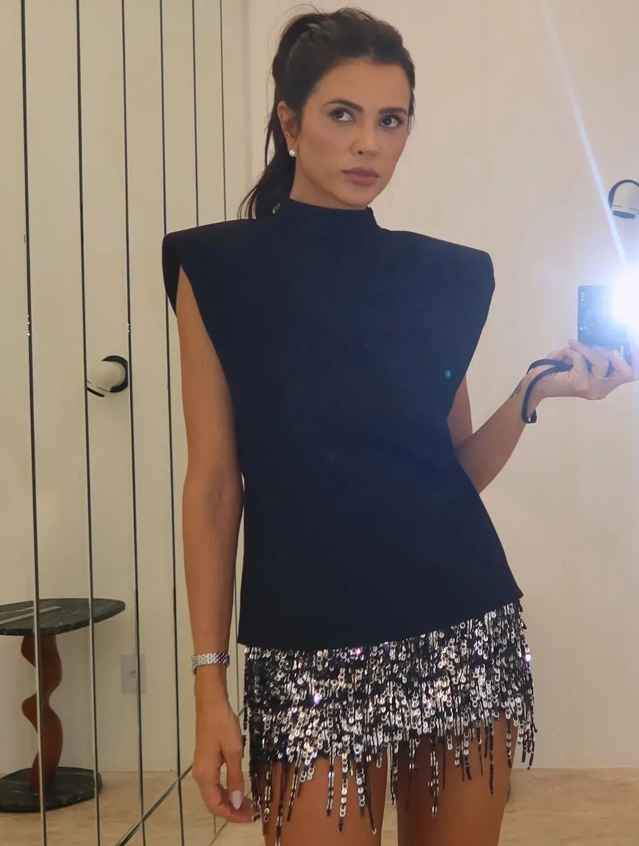 Imagem de Blusa Preta Cléo - Cloude