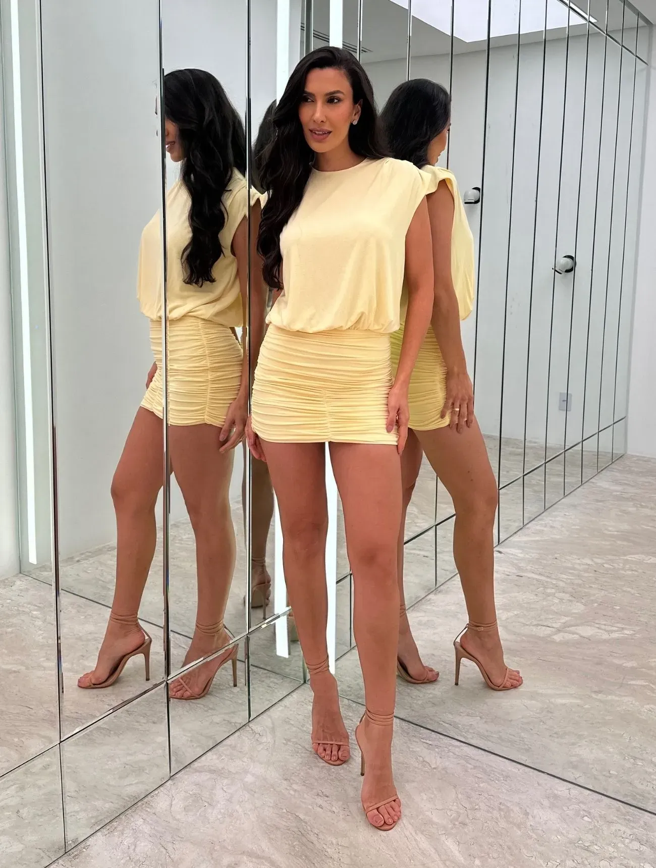 Imagem de Vestido Amarelo Milena - Cloude