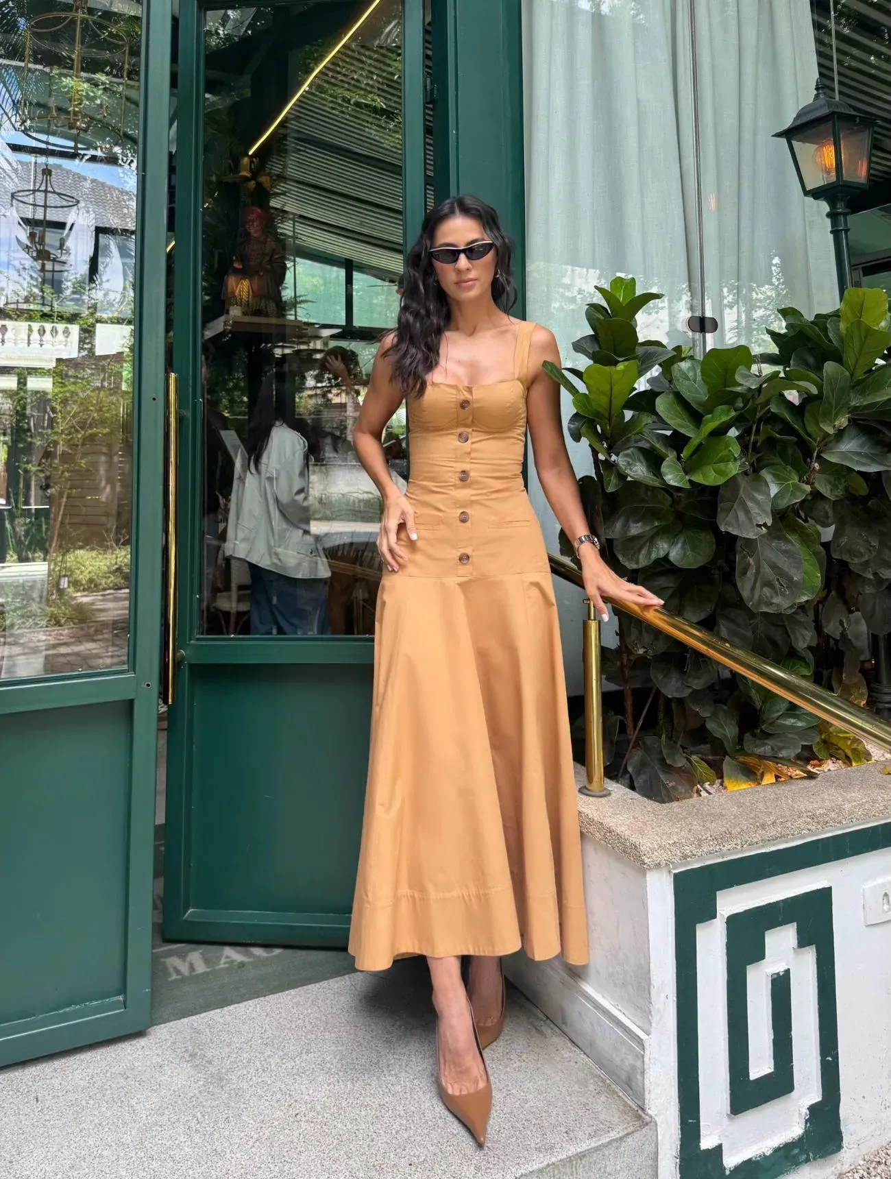 Imagem de Vestido Bege Pati - Cloude