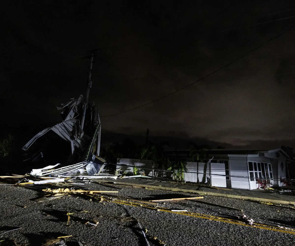 Imagem furacao-local-destruicao