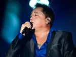 Imagem da notícia Leonardo usa joia de mais de R$ 30 mil que ganhou de Virginia e Zé Felipe em show no São João de Caruaru