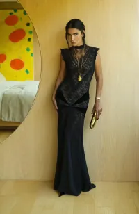 Imagem de VESTIDO LONGO PRETO LIVIA - CLOUDE