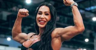 Imagem da notícia Gracyanne Barbosa surpreende a web e compartilha publicação que a chama de “mulher de Belo”