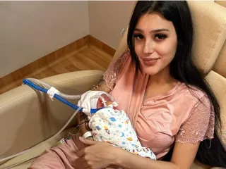 Imagem da notícia Filha de Bia Miranda recebe alta após mais de 1 mês internada: "Minha neném vai vir para casa"