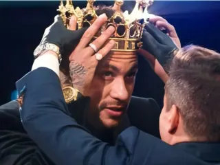 Imagem da notícia Leilão do Instituto Neymar Jr: saiba qual foi o item mais caro arrematado no evento