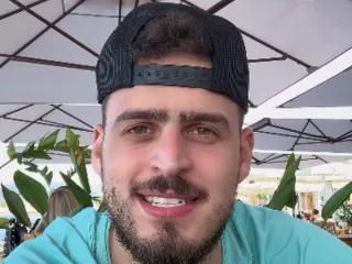 Imagem da notícia Jon Vlogs se pronuncia após deixar prisão na Croácia: "Passei por uma situação delicada”