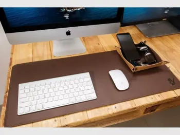 Imagem de DESK PAD EM COURO MARROM