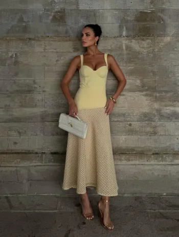 Imagem de Vestido Midi Amarelo Pilar - Cloude