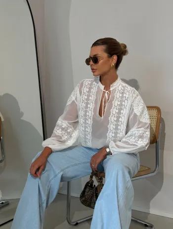 Imagem de Camisa Off White Alana - Cloude