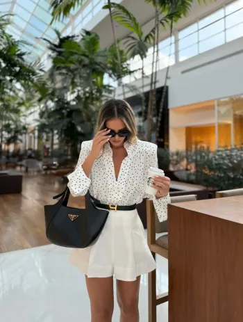 Imagem de Short Off White Graziela - Cloude