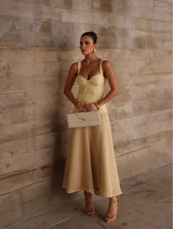 Imagem de VESTIDO AMARELO PILAR - CLOUDE
