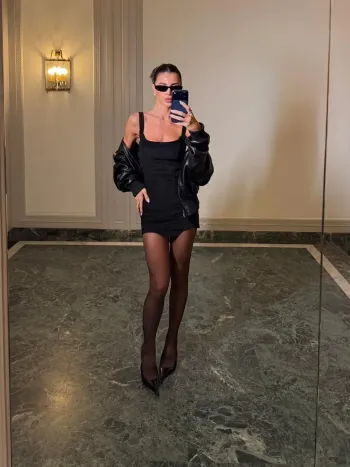 Imagem do produto VESTIDO PRETO ISIS - CLOUDE