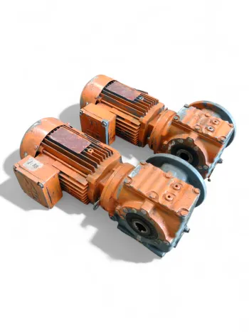 Imagem do produto Moto Redutor SEW Engrenado 1 Cv  Redução 1:38 – Saída de Eixo Vazado