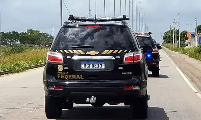 Imagem da notícia Bolsonaro e militares são alvo de investigação da Polícia Federal