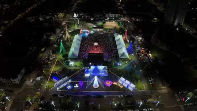 Imagem da notícia Chapadão do Sul dá início às comemorações natalinas com luzes, shows e público recorde