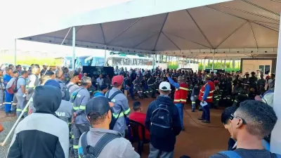 Imagem da notícia Trabalhadores encerram paralisação em obra de alojamento da Arauco em Inocência após acordo com empreiteira
