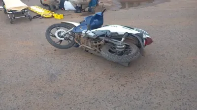 Imagem da notícia Jovem sofre acidente de moto e tem fratura exposta em colisão com caminhão em Chapadão do Sul