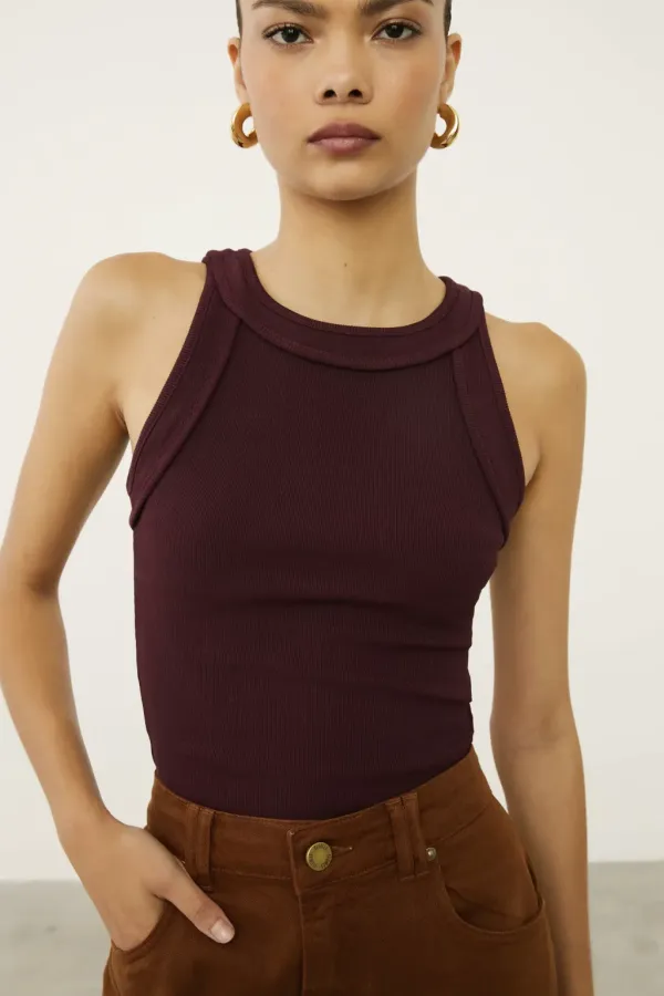 Imagem de Regata Tatih Vinho