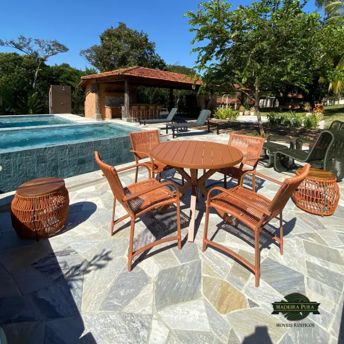 Imagem de https://cdn.interago.com.br/img/webp/w_0_q_8/17/mc/Area Externa/Mesa Mirassol com Cadeira Resort