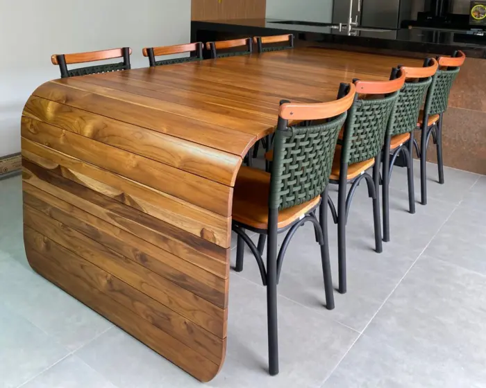 Imagem de https://cdn.interago.com.br/img/webp/w_0_q_8/17/mc/Mesas/Mesa Cascata Madeira Teca 250x110cm com 8 Cadeiras Milano