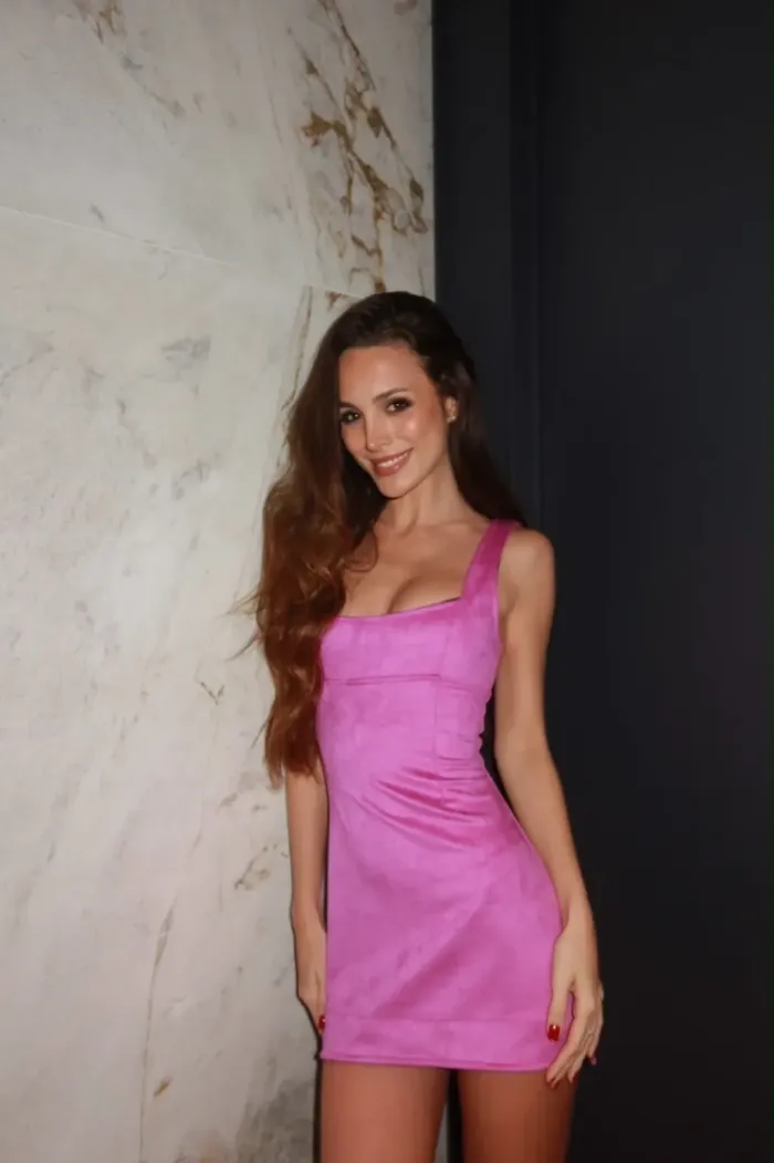 Imagem de VESTIDO FUCSIA CRISTIANE - CLOUDE