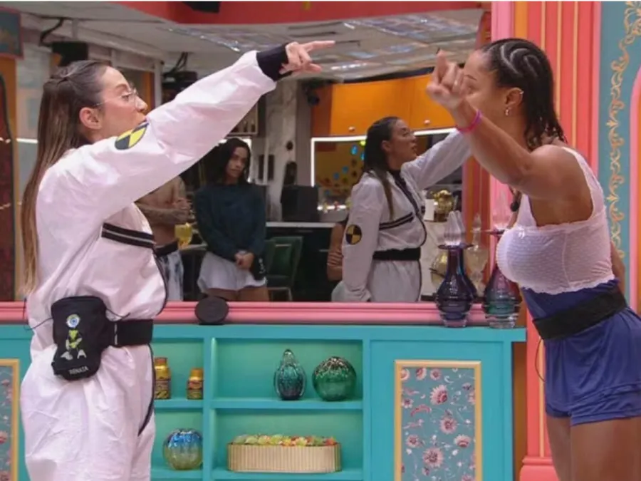Imagem renata-aline-discussao