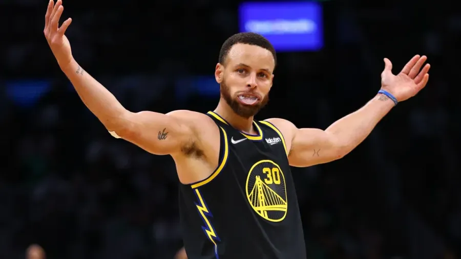 Imagem 220611102335-steph-curry-finals-game-4