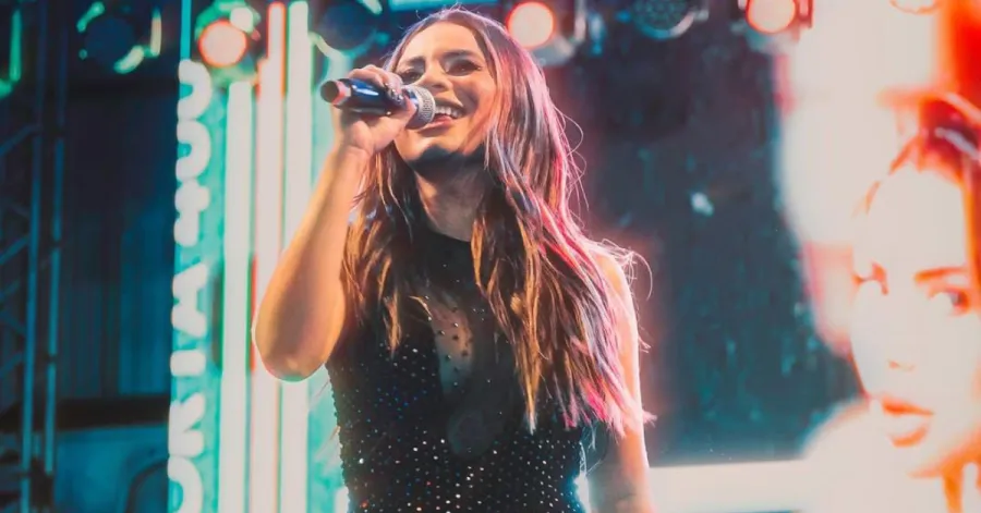 Imagem leia-cantora