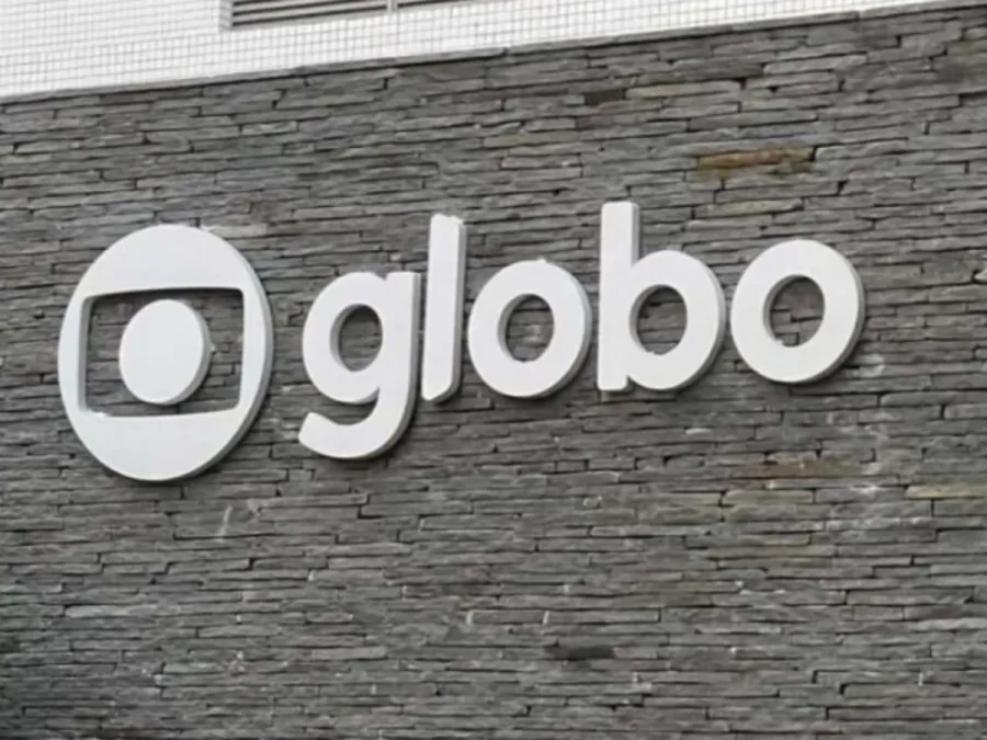 Imagem casal-globo